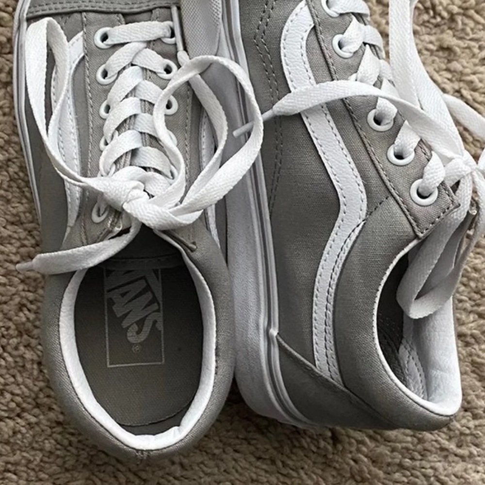Grey vans - Picture 3 of 3